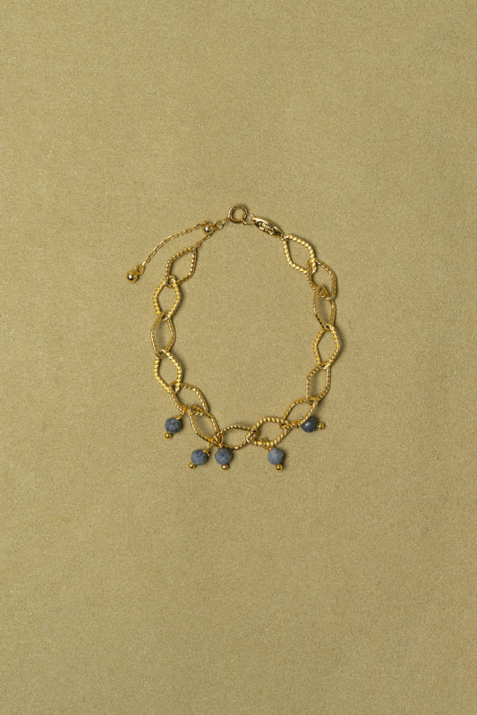 BLUE CORAL BEADED BRACELET