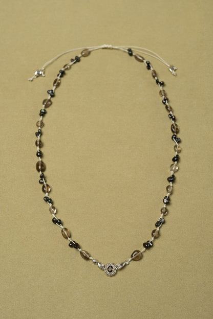 BOUQUET CRYSTAL NECKLACE