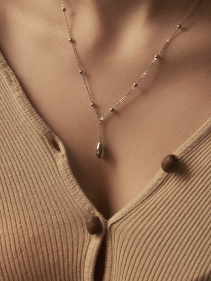 SINGLE LAYER WATER DROP SILVER NECKLACE