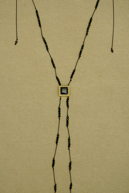 ZIRCON BUTTON BLACK CRYSTAL BRAIDED NECKLACE