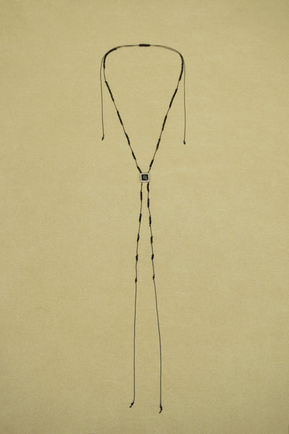 ZIRCON BUTTON BLACK CRYSTAL BRAIDED NECKLACE