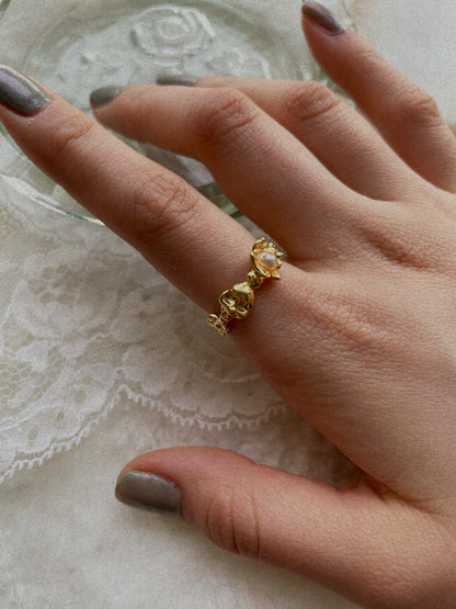 GOLD FLORAL SKULL RING WITH PEARL