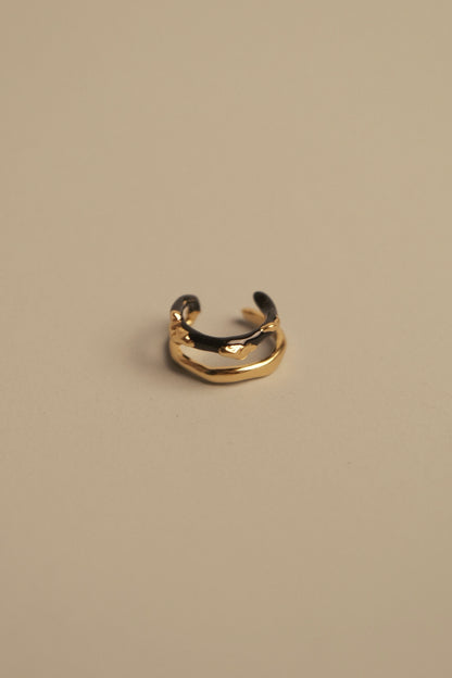 DOUBLE LAYER ENAMEL EAR CUFF