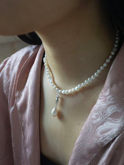 LANTERN PEARL NECKLACE