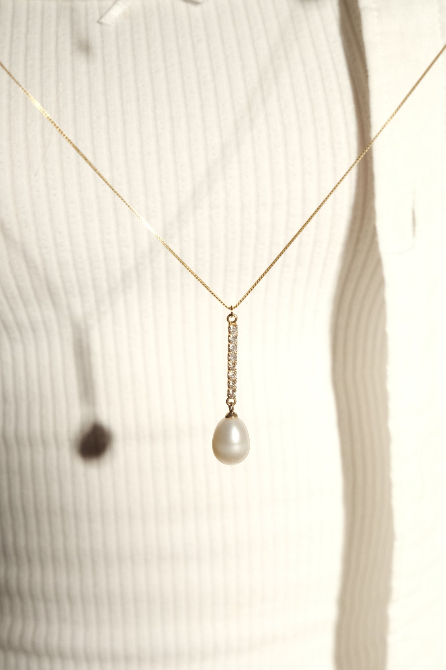 WATER DROP PEARL NECKLACE