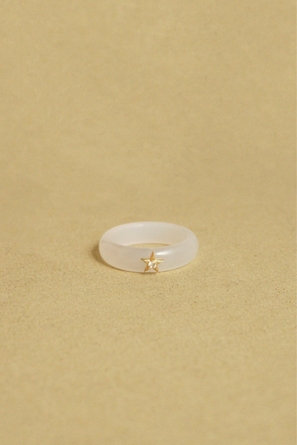 WHITE AGATE STAR RING