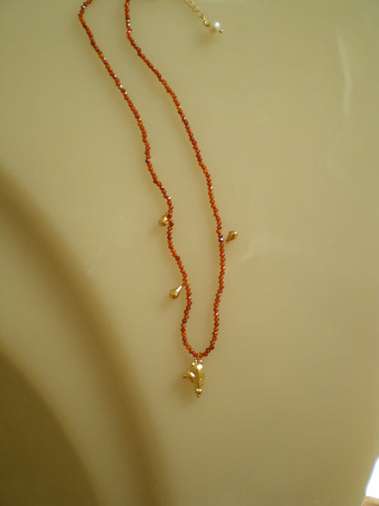 GARNET FORTUNE NECKLACE