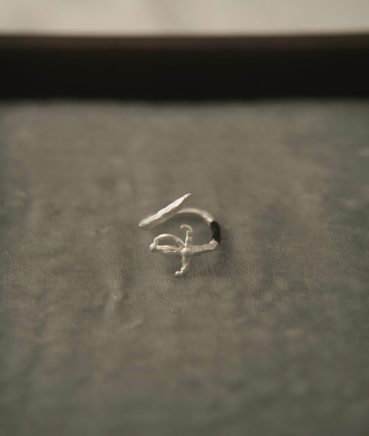 CURVED SWORD ENAMEL RING