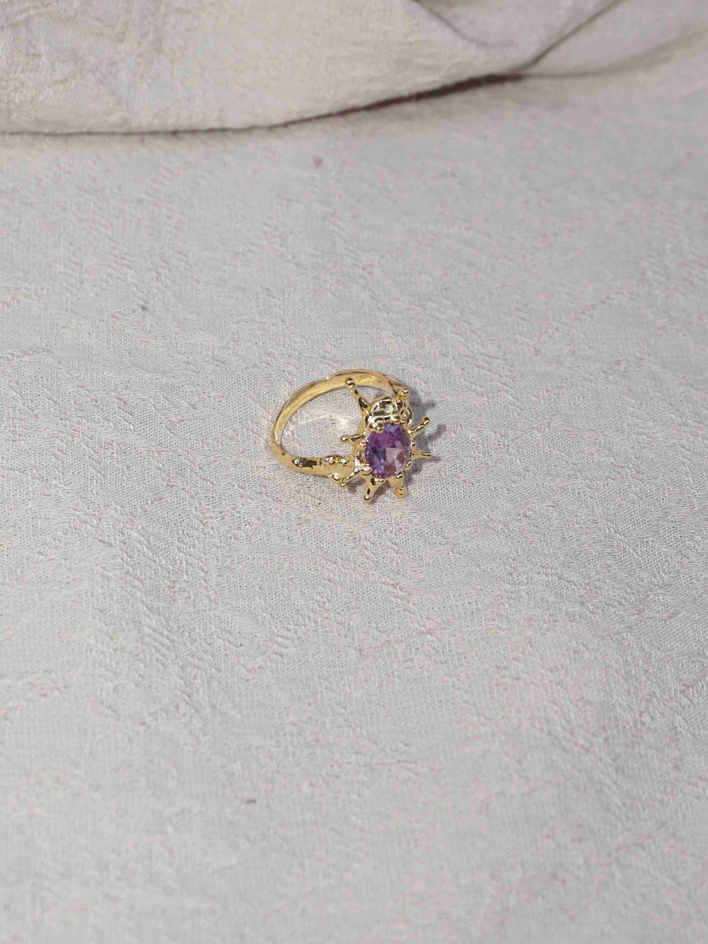 OVAL VIOLET TALISMAN RING