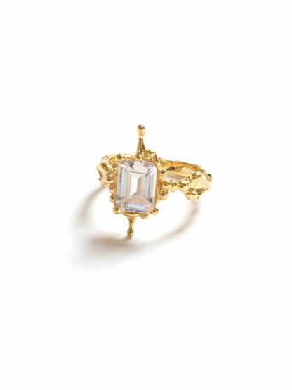 SQUARE TRANSPARENT TALISMAN RING