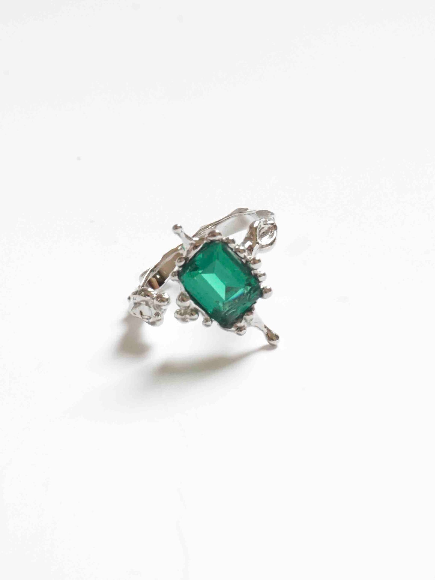 SQUARE EMERALD TALISMAN RING