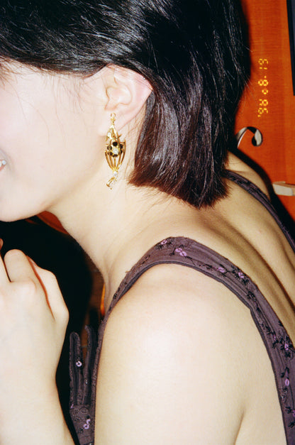 HANYING X MOMONARY EARRINGS (GOLD)