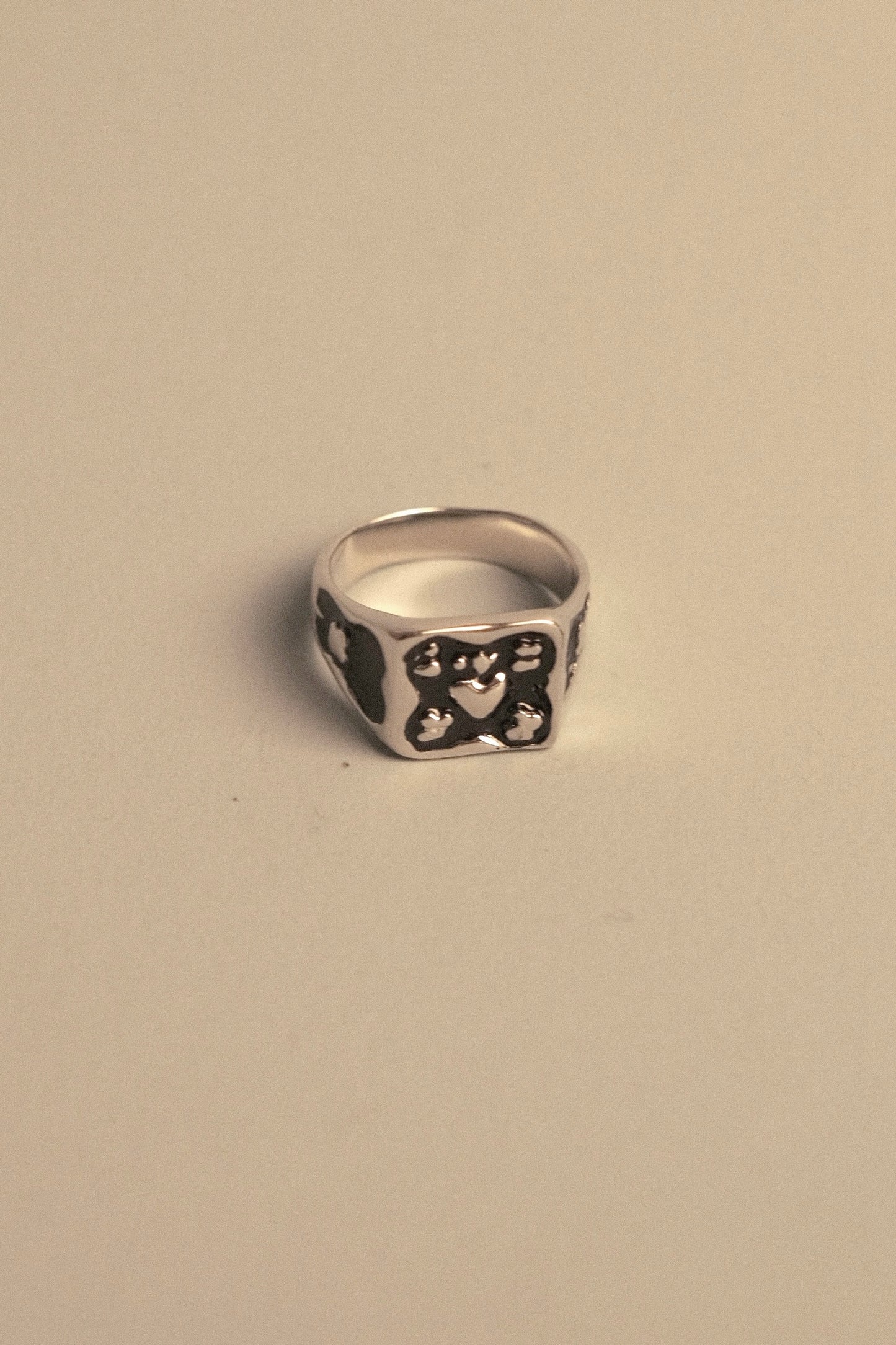 LOVE LETTER RING