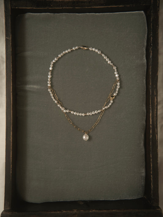 PEARL CHAIN LAYERED NECKLACE (GOLD)