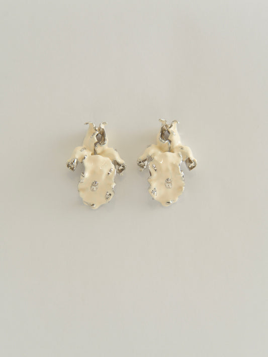 WHITE ENAMEL IRIS EARRINGS (SINGLE)