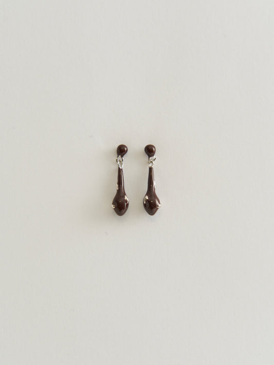 FINE TEARDROP EARRINGS WITH DARK RED ENAMEL