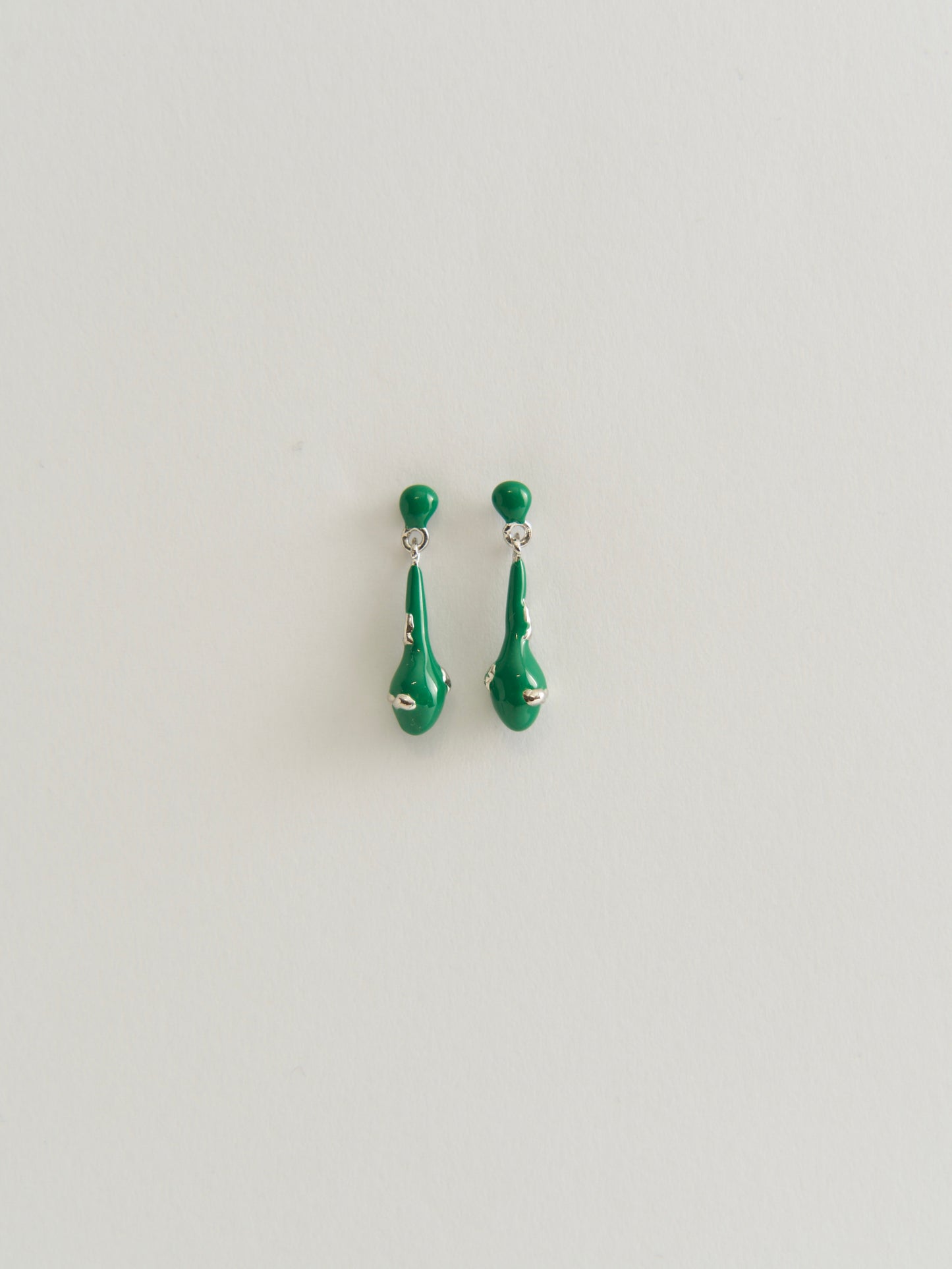 FINE TEARDROP EARRINGS WITH GREEN ENAMEL