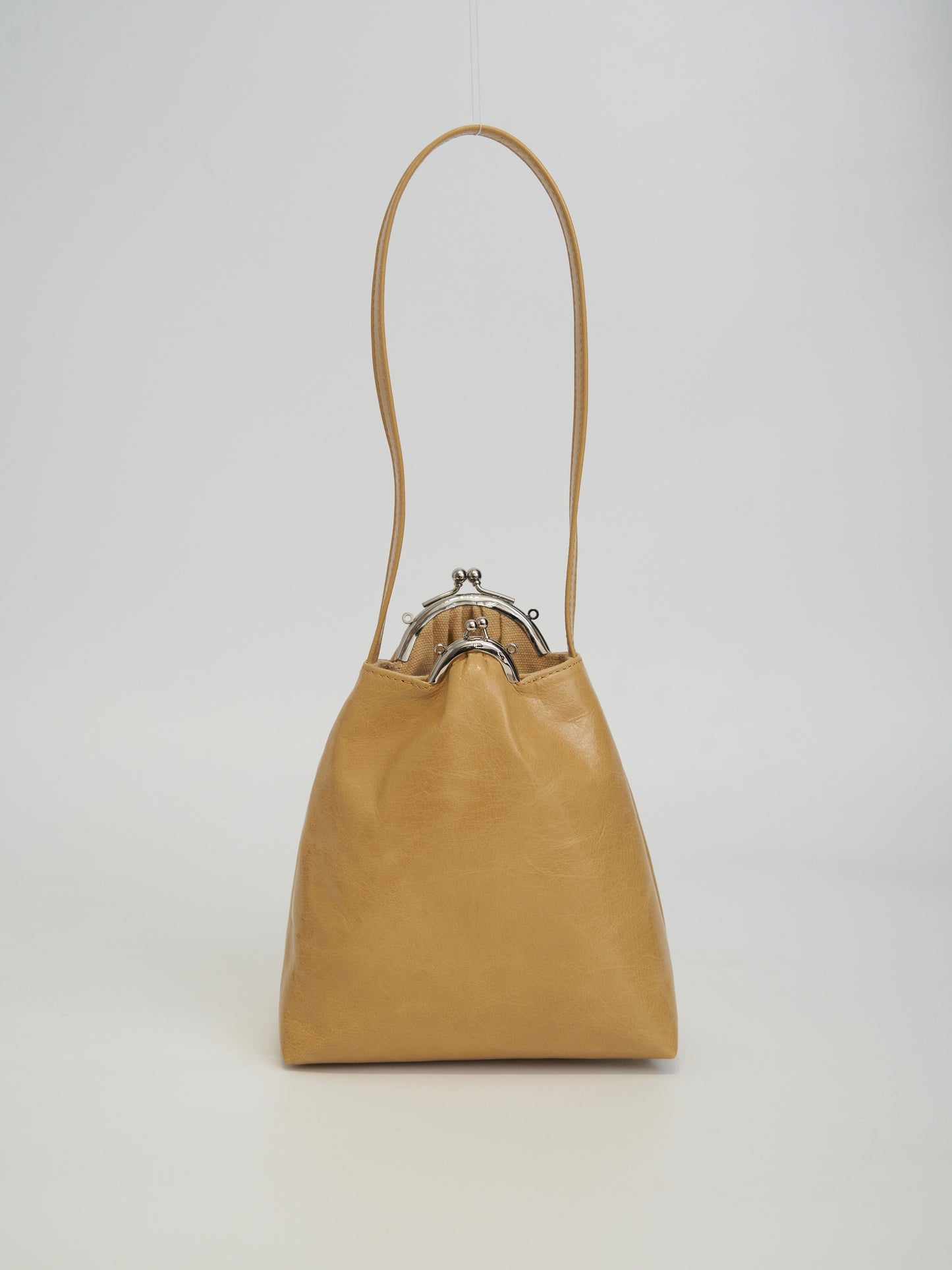 KHAKI DOUBLE-CLIP COW LEATHER HANDBAG