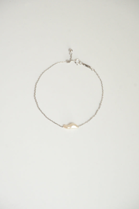 WILD FRESHWATER PEARL BRACELET