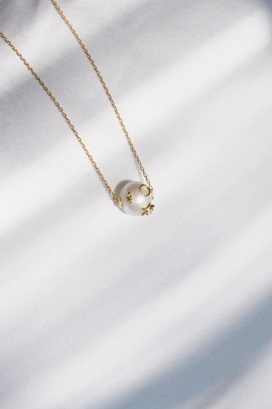 WEST OF THE MOON NECKLACE